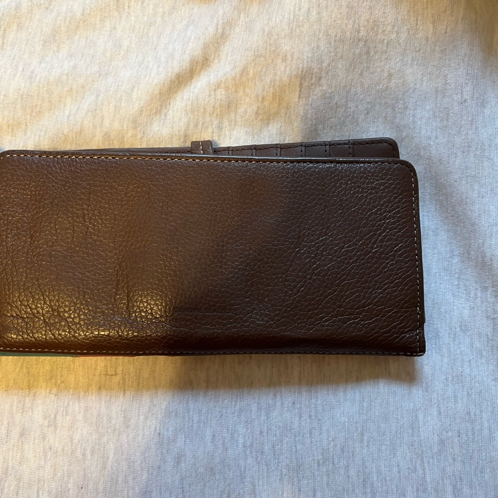 Wallet - Picture 2 of 3
